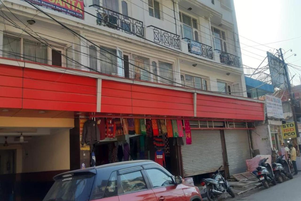 Oyo 81211 Hotel Janta Катра Екстер'єр фото